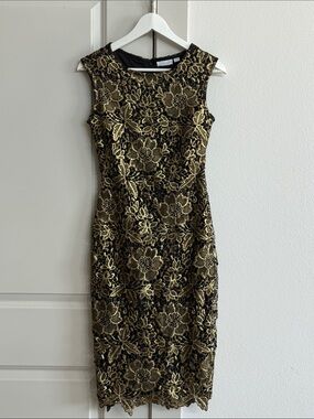 NEW YORK & COMPANY - Sleeveless Black & Gold Lace Sheath Dress - Like New ✨ Sz 0